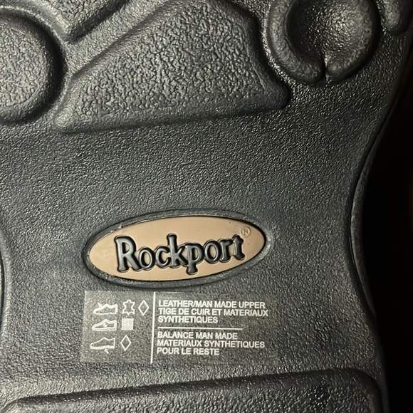 Rockport, men’s brown Eureka shoe
Size 10
New in box - Picture 8 of 10